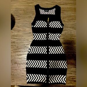 [XS] bebe mini dress